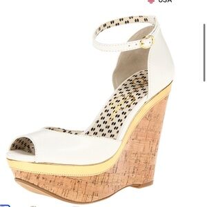 Jessica Simpson Women's Keira Wedge Sandal size 9M
#22